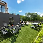 Porta I - Private Pool 발라톤알마디