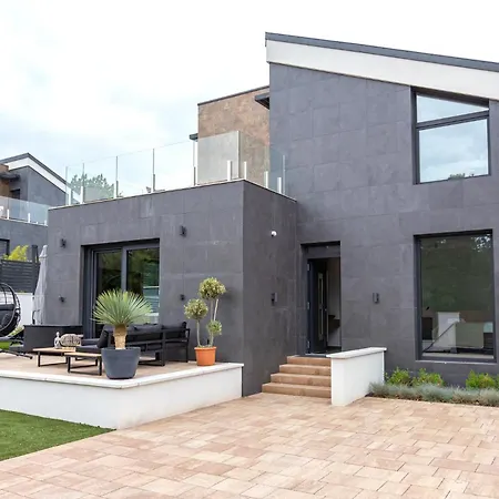 Villa Porta Verde I - Private Pool Villa וילה *