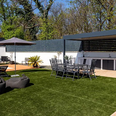 Villa Porta I - Private Pool Balatonalmadi