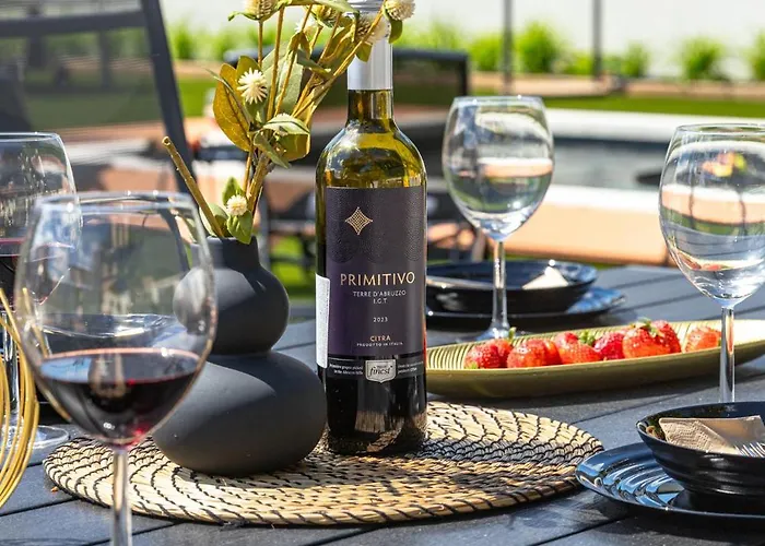 Porta I - Private Pool * Balatonalmadi